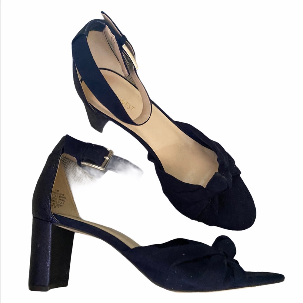 NWOT Nine West Navy Shimmer Heels Size 10